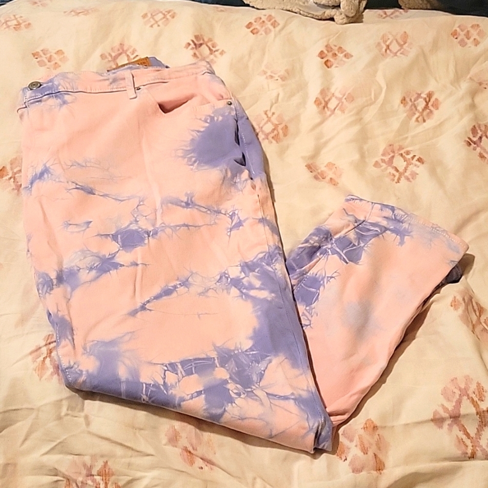 Women's Levi's 721 High Rise SKINNY Pink and Blue Tie Dye Jeans Plus Size 22 W